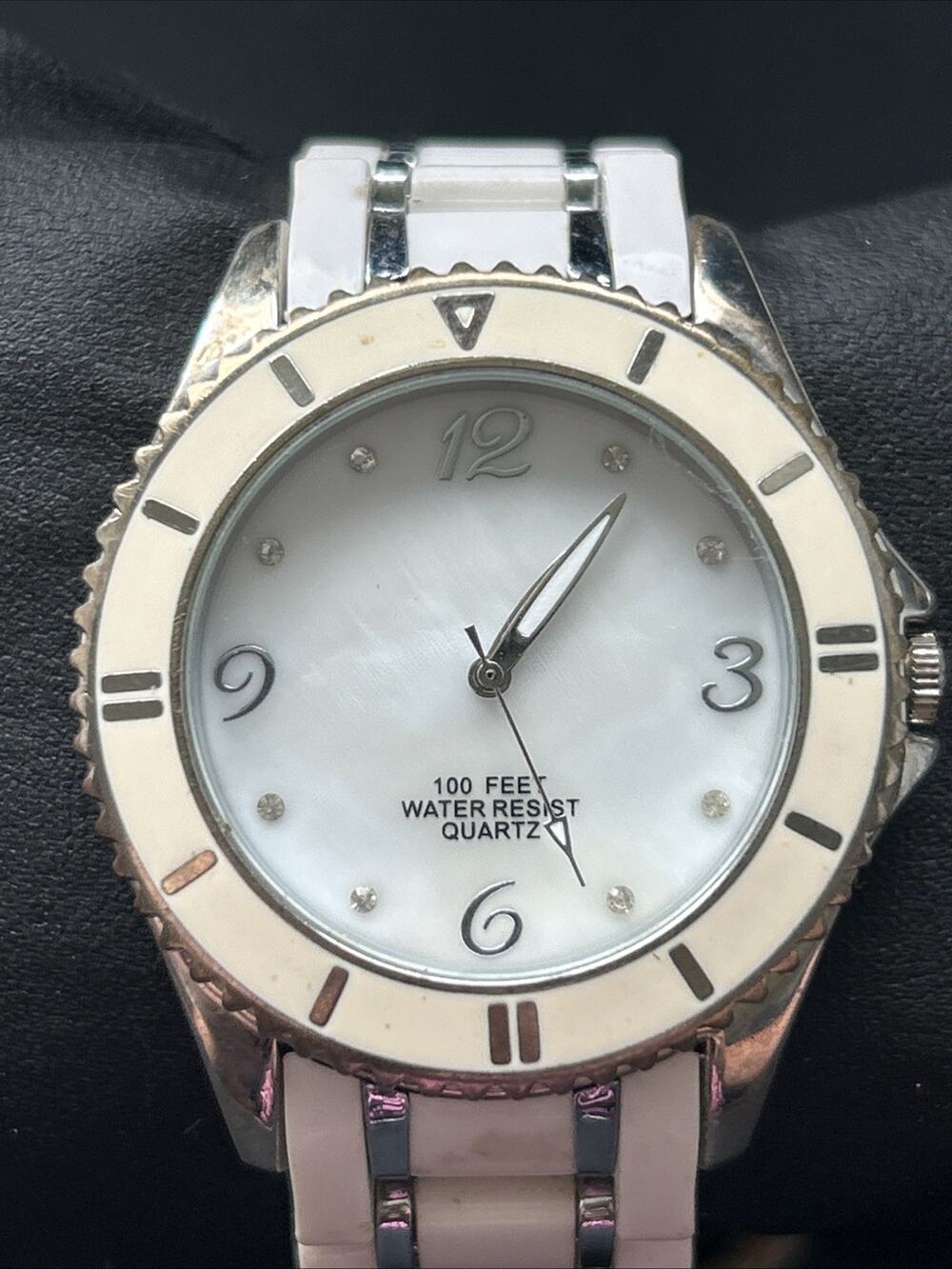 White And Silver Tone Pearlized Dial Women’s Quartz Watch